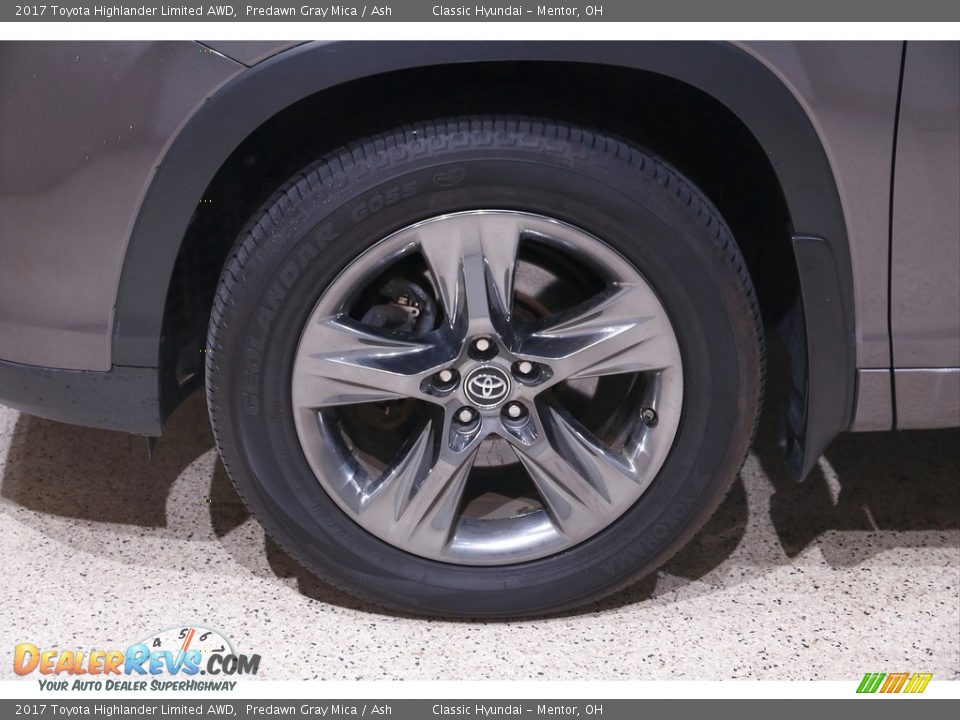 2017 Toyota Highlander Limited AWD Predawn Gray Mica / Ash Photo #22