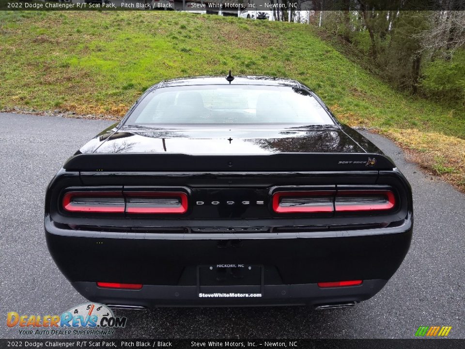 2022 Dodge Challenger R/T Scat Pack Pitch Black / Black Photo #7