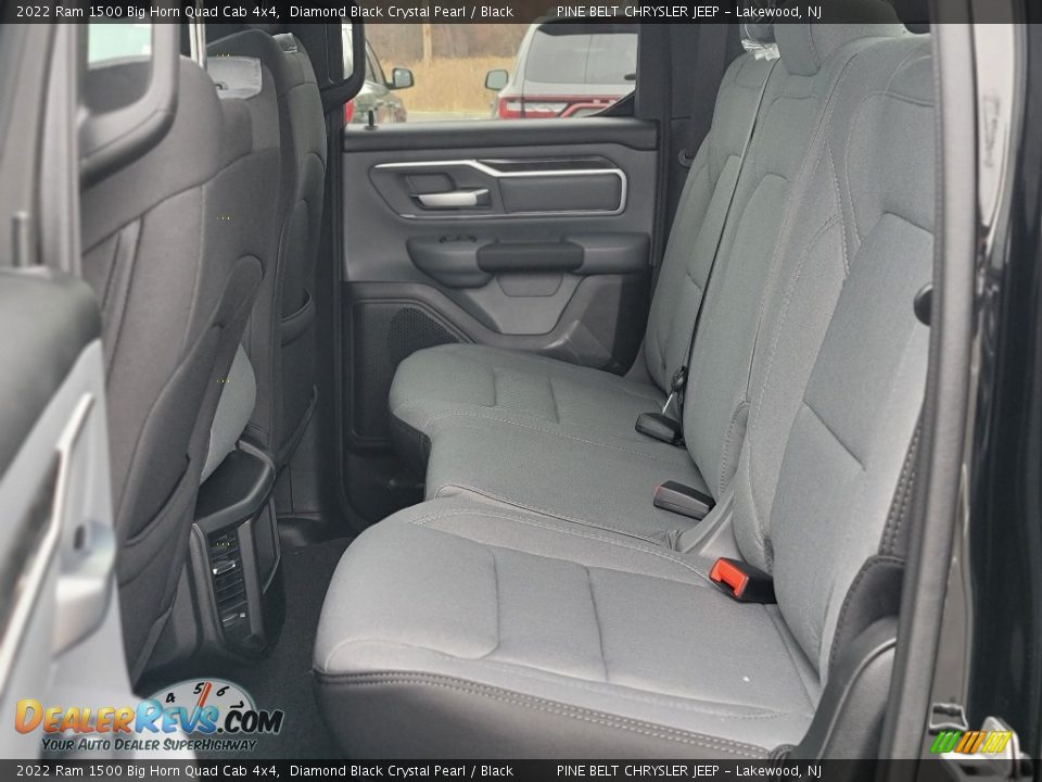 2022 Ram 1500 Big Horn Quad Cab 4x4 Diamond Black Crystal Pearl / Black Photo #9