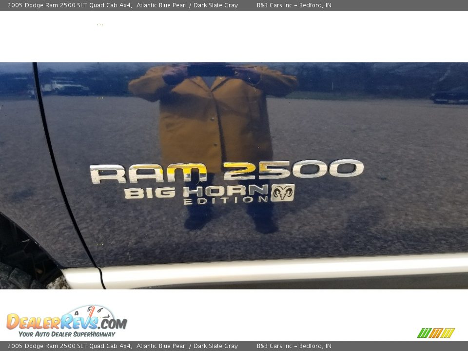 2005 Dodge Ram 2500 SLT Quad Cab 4x4 Atlantic Blue Pearl / Dark Slate Gray Photo #12