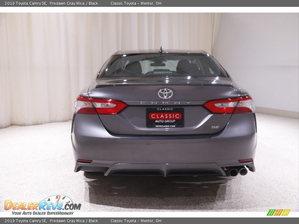 2019 Toyota Camry SE Predawn Gray Mica / Black Photo #16