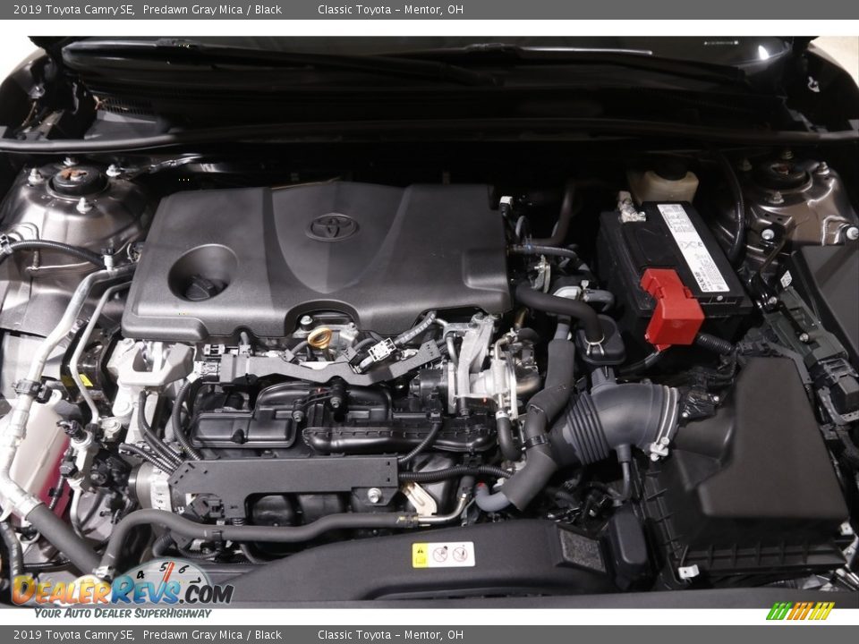 2019 Toyota Camry SE Predawn Gray Mica / Black Photo #17