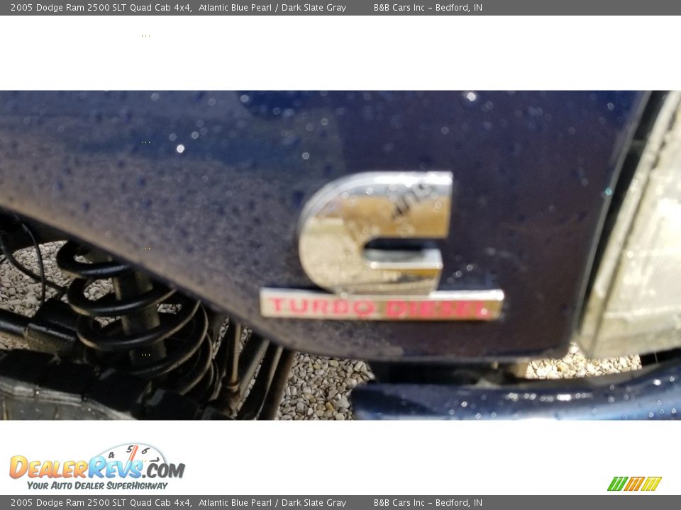 2005 Dodge Ram 2500 SLT Quad Cab 4x4 Atlantic Blue Pearl / Dark Slate Gray Photo #24