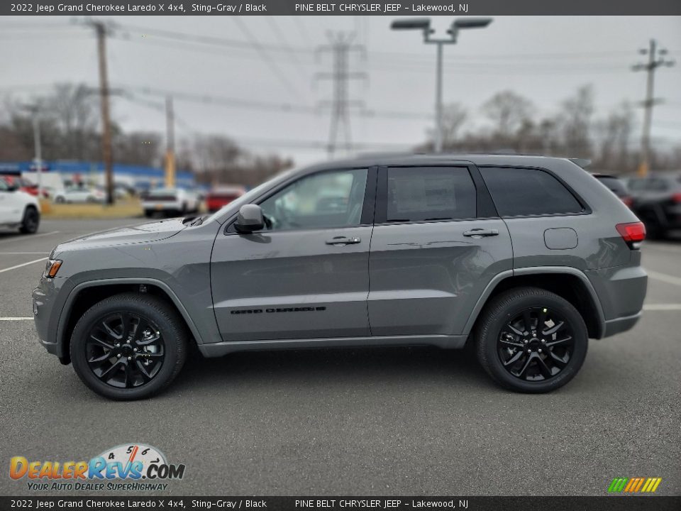 2022 Jeep Grand Cherokee Laredo X 4x4 Sting-Gray / Black Photo #4