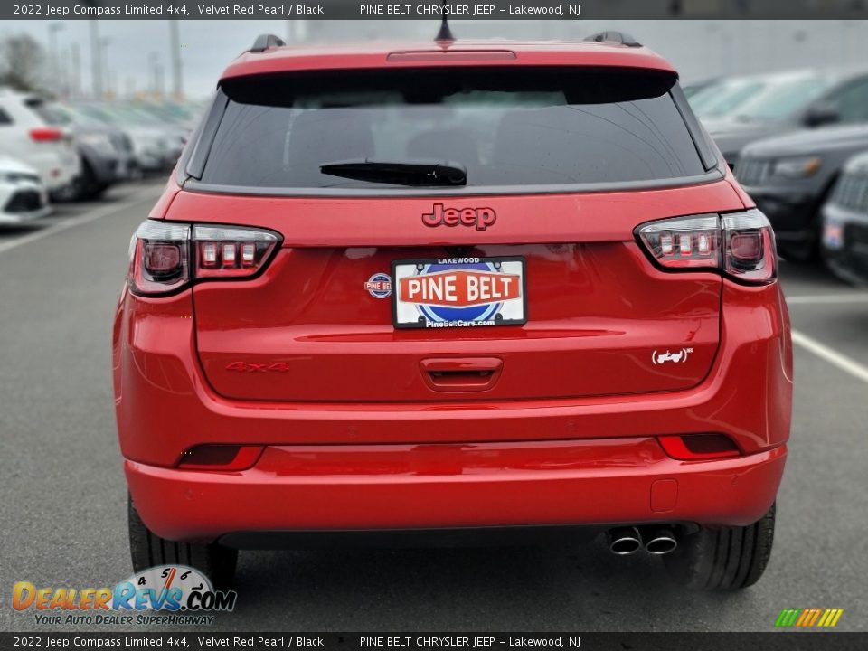 2022 Jeep Compass Limited 4x4 Velvet Red Pearl / Black Photo #7