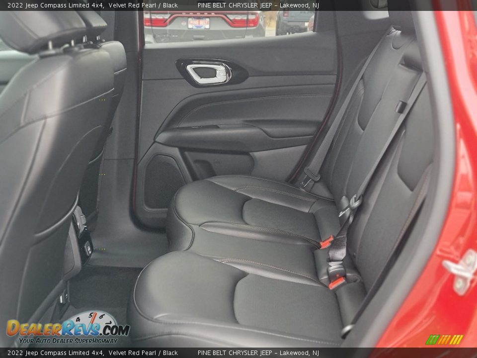 2022 Jeep Compass Limited 4x4 Velvet Red Pearl / Black Photo #9