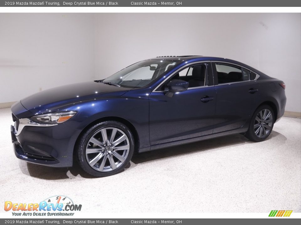 Front 3/4 View of 2019 Mazda Mazda6 Touring Photo #3