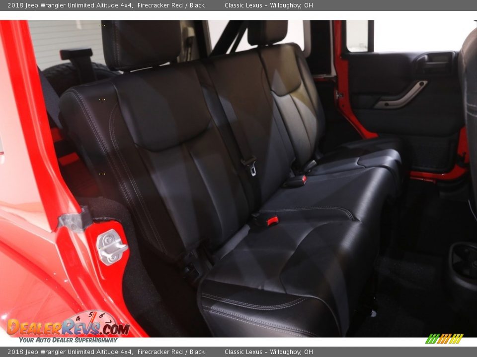 2018 Jeep Wrangler Unlimited Altitude 4x4 Firecracker Red / Black Photo #16