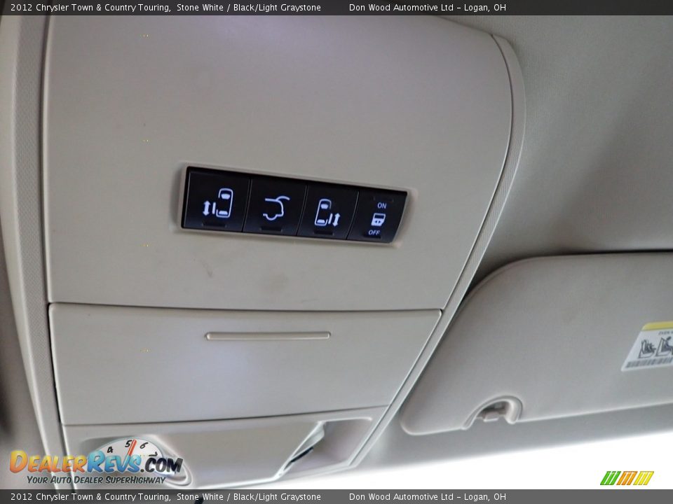 2012 Chrysler Town & Country Touring Stone White / Black/Light Graystone Photo #26