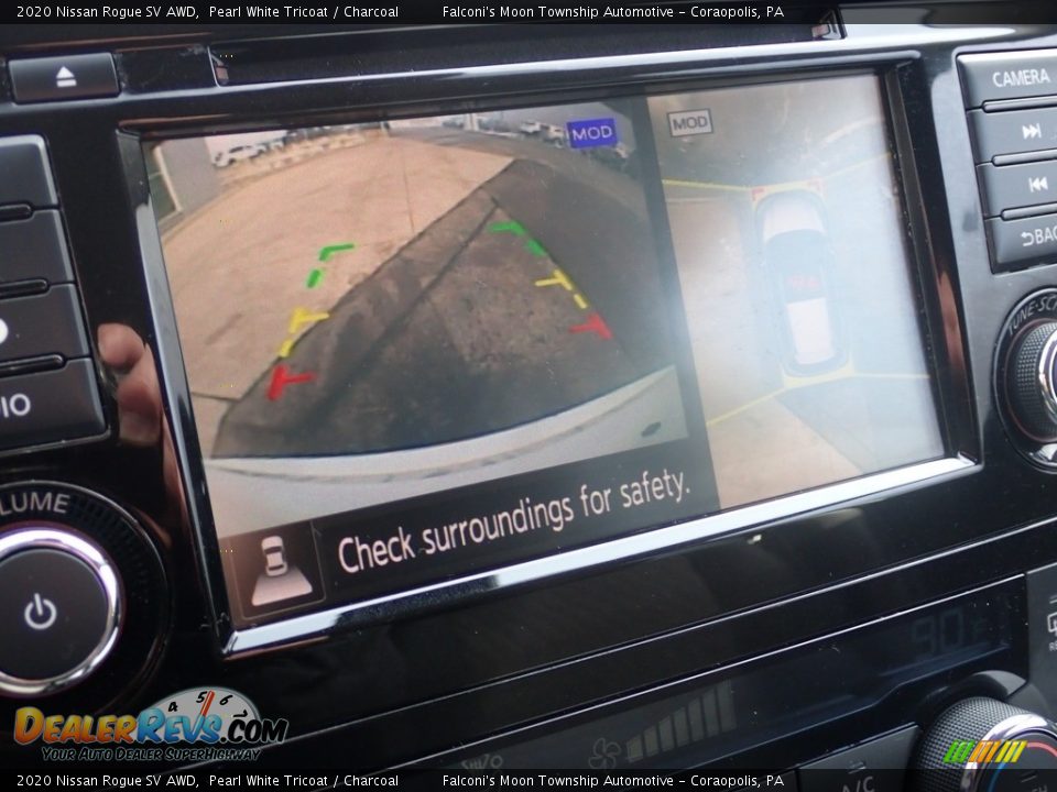 2020 Nissan Rogue SV AWD Pearl White Tricoat / Charcoal Photo #30