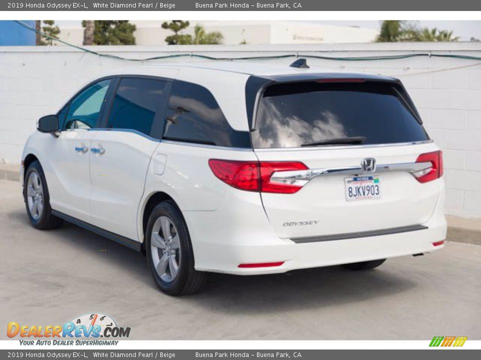 2019 Honda Odyssey EX-L White Diamond Pearl / Beige Photo #2