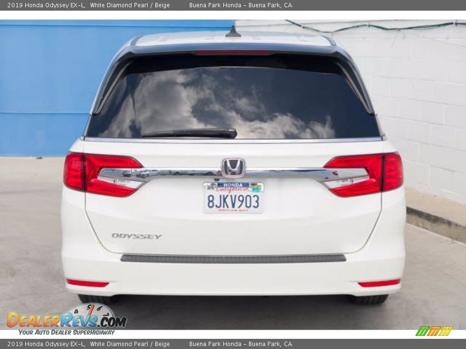 2019 Honda Odyssey EX-L White Diamond Pearl / Beige Photo #9