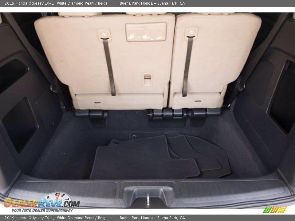 2019 Honda Odyssey EX-L White Diamond Pearl / Beige Photo #22