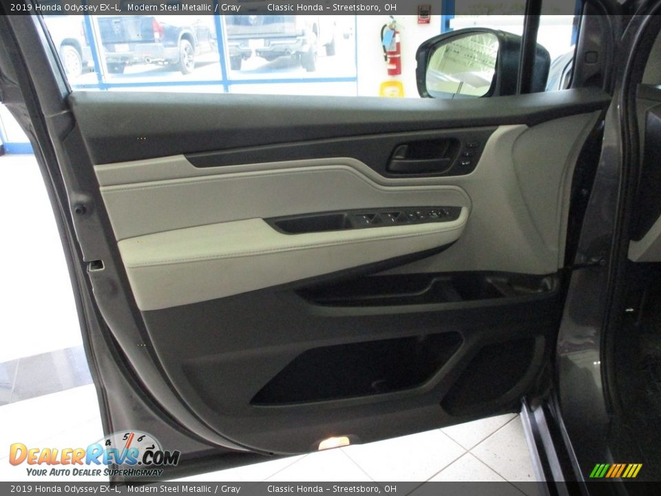 2019 Honda Odyssey EX-L Modern Steel Metallic / Gray Photo #26