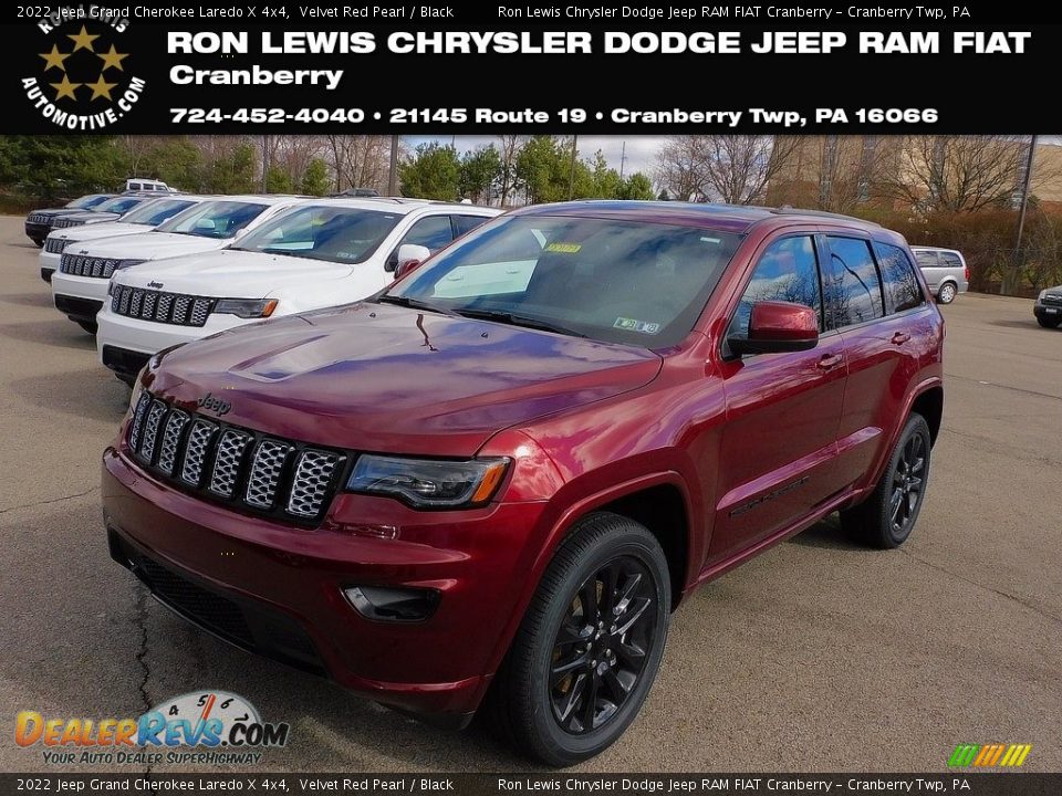 2022 Jeep Grand Cherokee Laredo X 4x4 Velvet Red Pearl / Black Photo #1