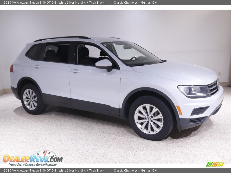 2019 Volkswagen Tiguan S 4MOTION White Silver Metallic / Titan Black Photo #1