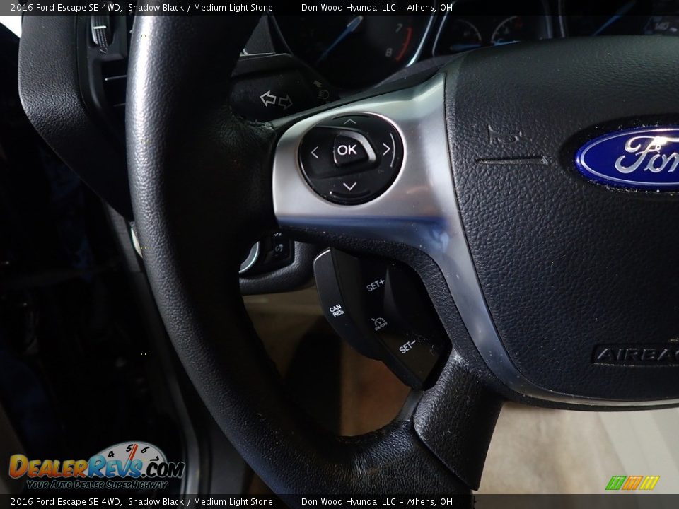 2016 Ford Escape SE 4WD Shadow Black / Medium Light Stone Photo #32