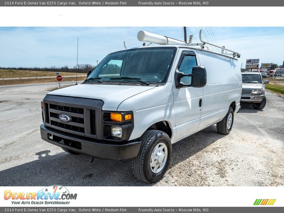 Front 3/4 View of 2014 Ford E-Series Van E350 Cargo Van Photo #8