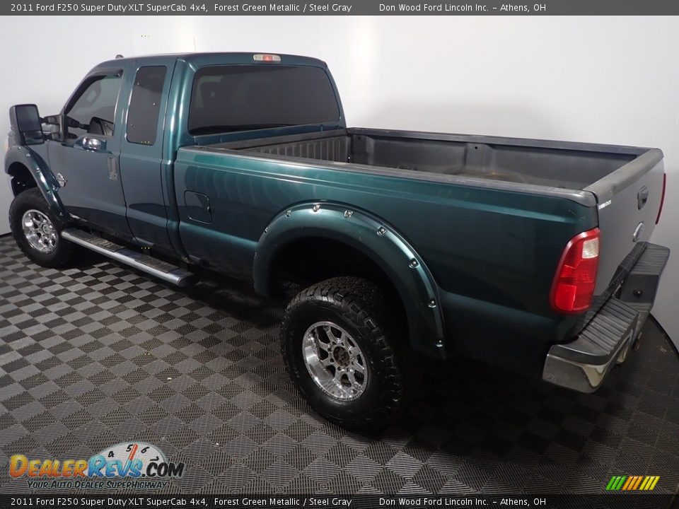 2011 Ford F250 Super Duty XLT SuperCab 4x4 Forest Green Metallic / Steel Gray Photo #10