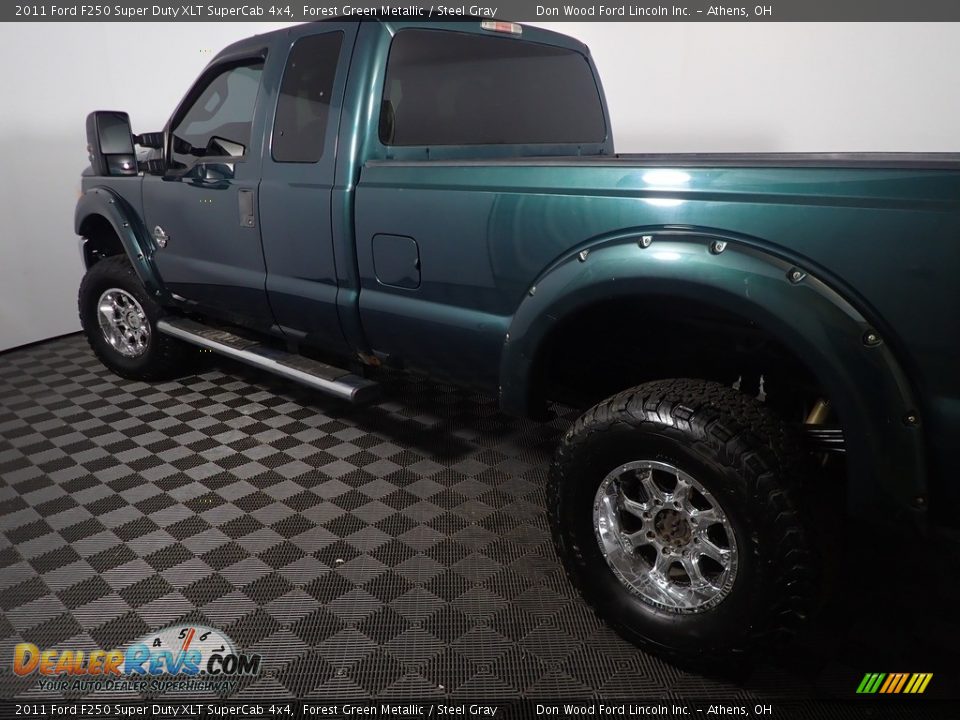 2011 Ford F250 Super Duty XLT SuperCab 4x4 Forest Green Metallic / Steel Gray Photo #12