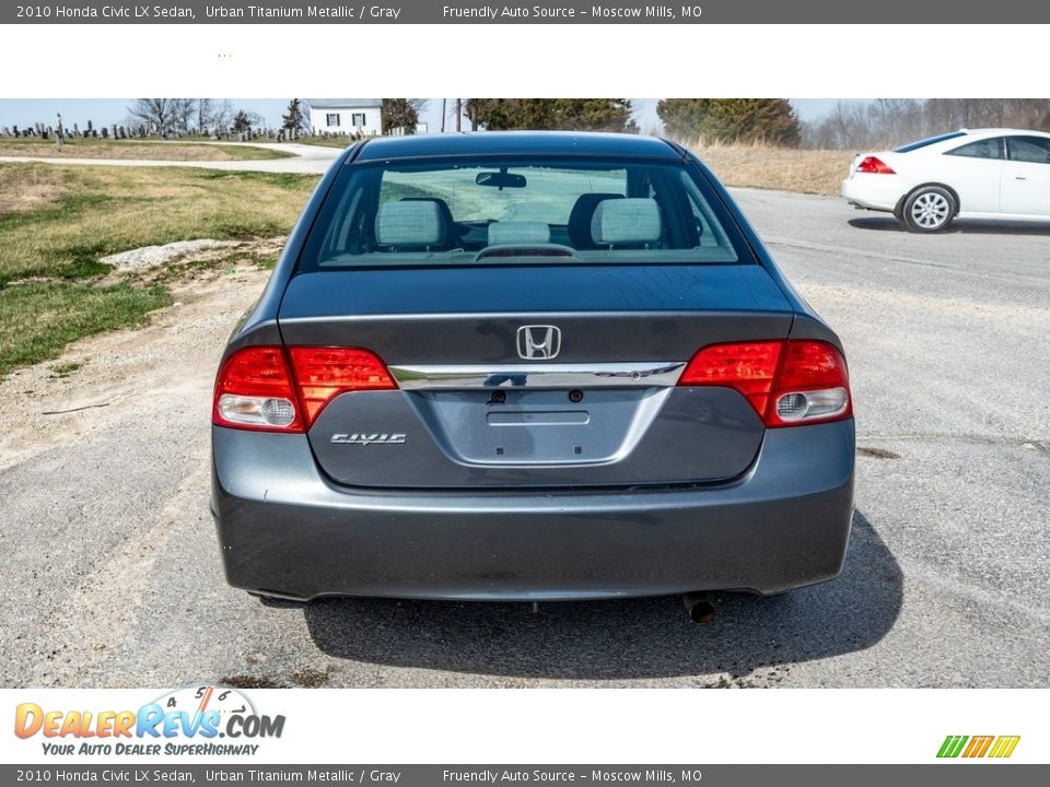 2010 Honda Civic LX Sedan Urban Titanium Metallic / Gray Photo #5