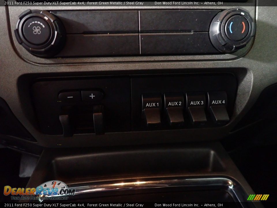 2011 Ford F250 Super Duty XLT SuperCab 4x4 Forest Green Metallic / Steel Gray Photo #25