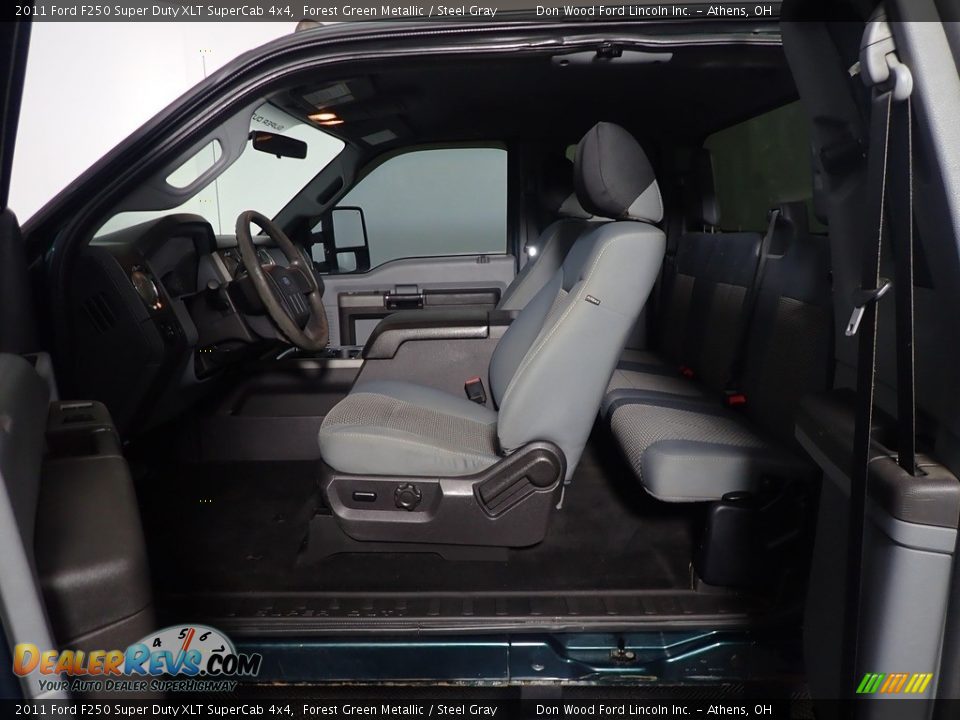 2011 Ford F250 Super Duty XLT SuperCab 4x4 Forest Green Metallic / Steel Gray Photo #29