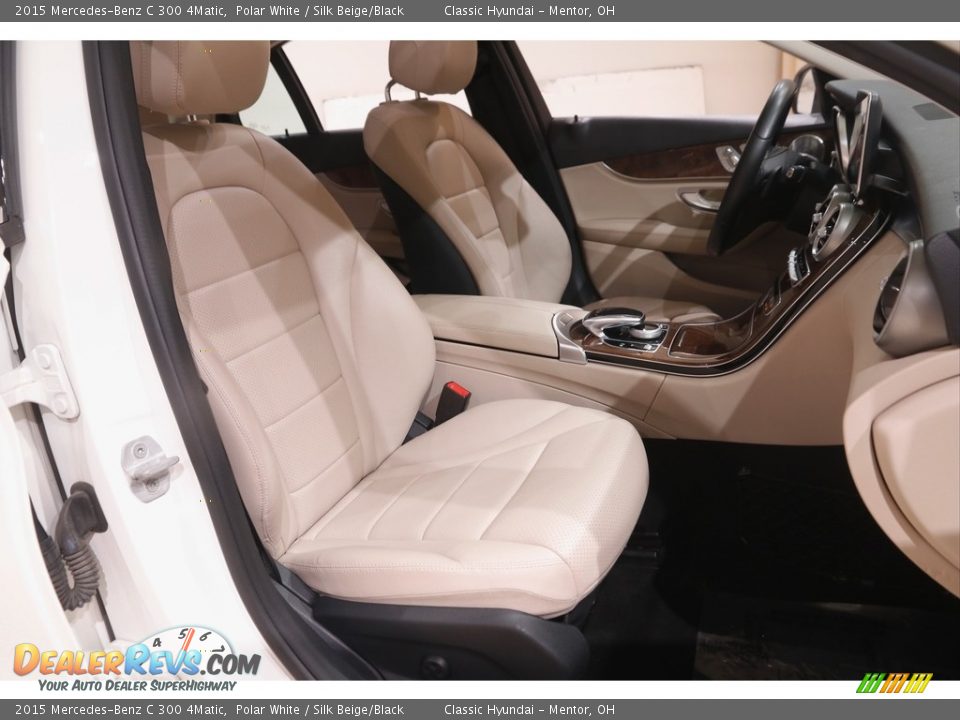 2015 Mercedes-Benz C 300 4Matic Polar White / Silk Beige/Black Photo #16