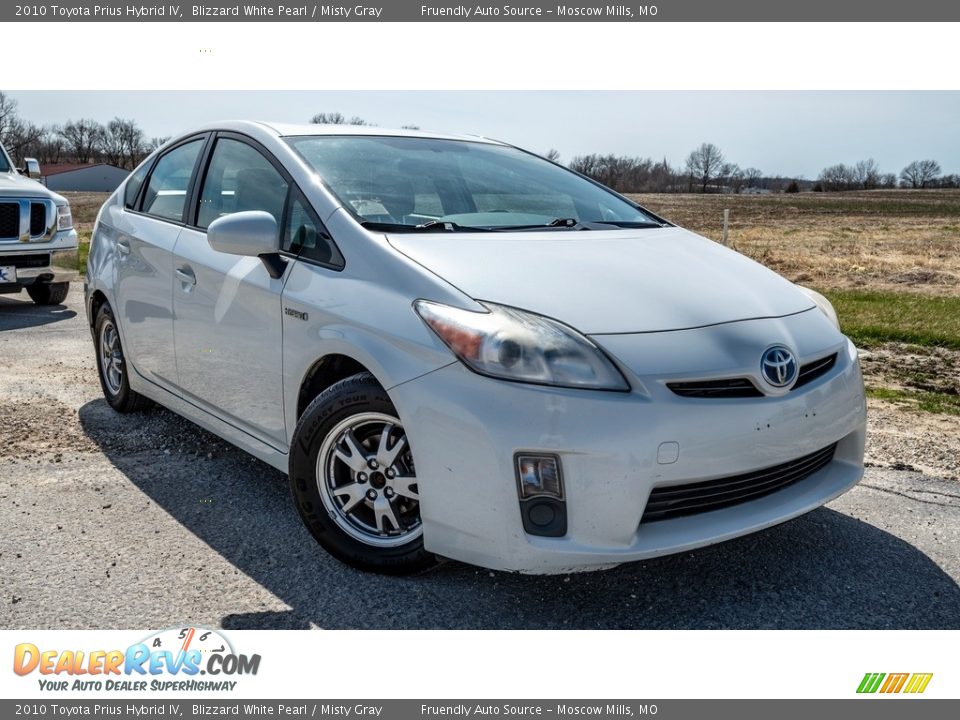 2010 Toyota Prius Hybrid IV Blizzard White Pearl / Misty Gray Photo #1