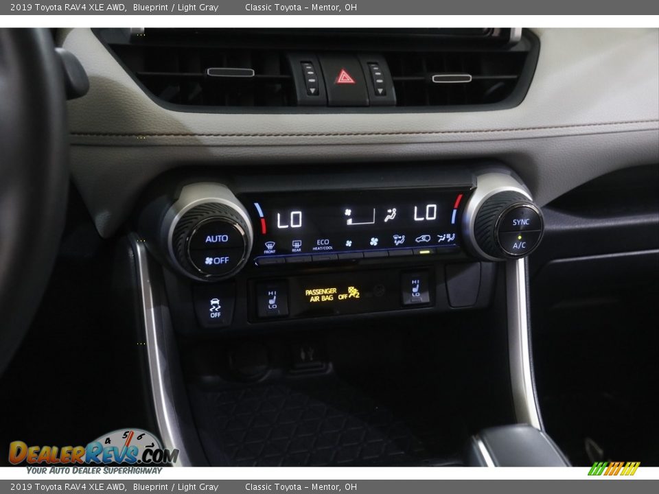 2019 Toyota RAV4 XLE AWD Blueprint / Light Gray Photo #12