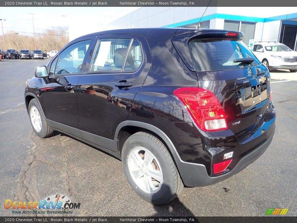 2020 Chevrolet Trax LS Mosaic Black Metallic / Jet Black Photo #4