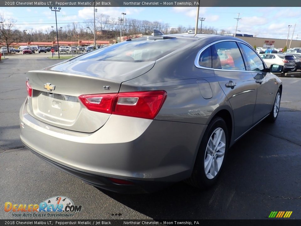 2018 Chevrolet Malibu LT Pepperdust Metallic / Jet Black Photo #8