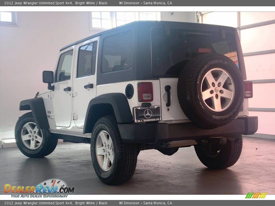 2012 Jeep Wrangler Unlimited Sport 4x4 Bright White / Black Photo #10