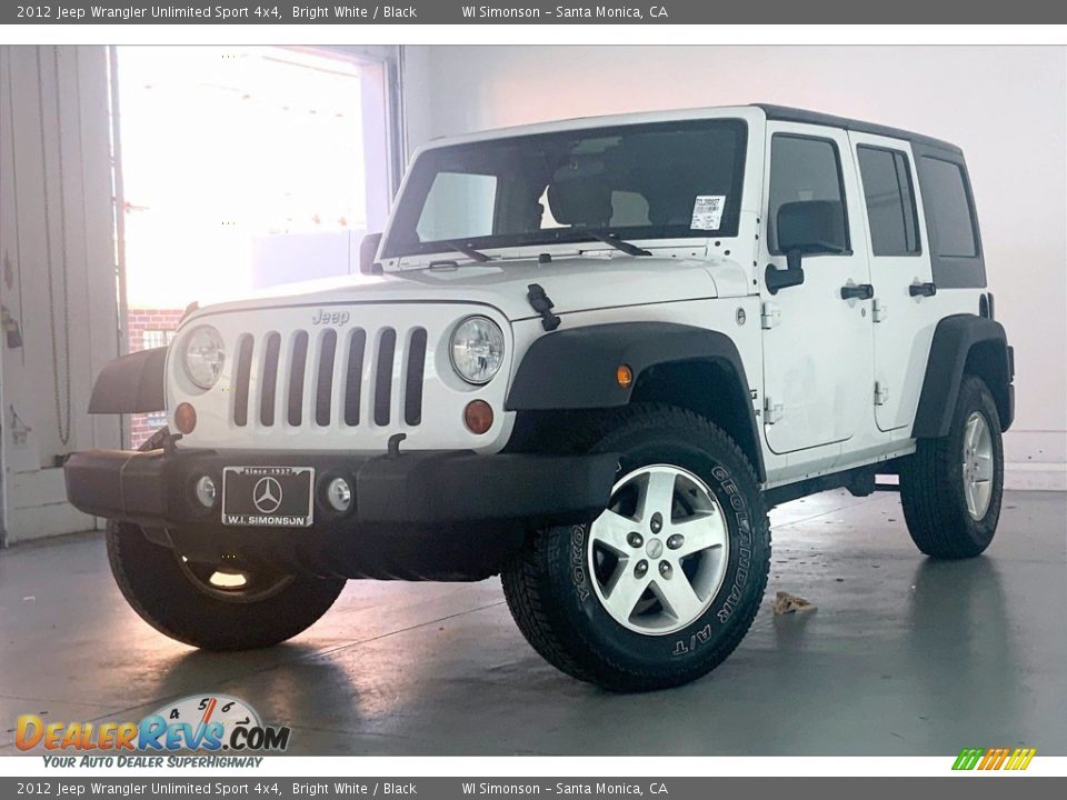 2012 Jeep Wrangler Unlimited Sport 4x4 Bright White / Black Photo #12