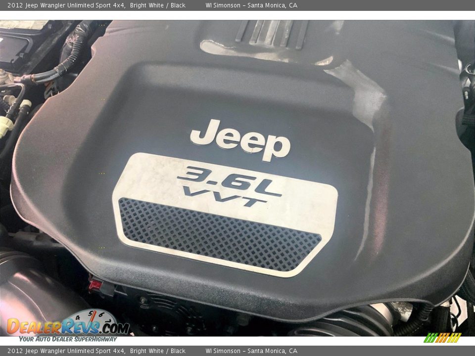 2012 Jeep Wrangler Unlimited Sport 4x4 Bright White / Black Photo #32