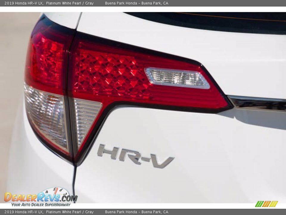 2019 Honda HR-V LX Platinum White Pearl / Gray Photo #12