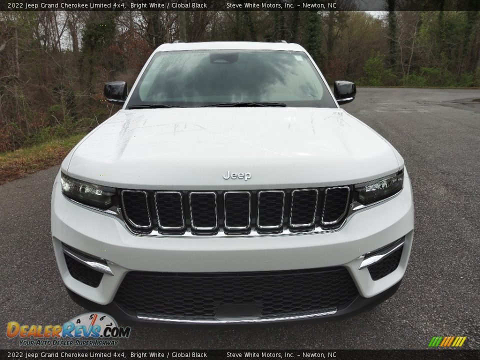 2022 Jeep Grand Cherokee Limited 4x4 Bright White / Global Black Photo #3