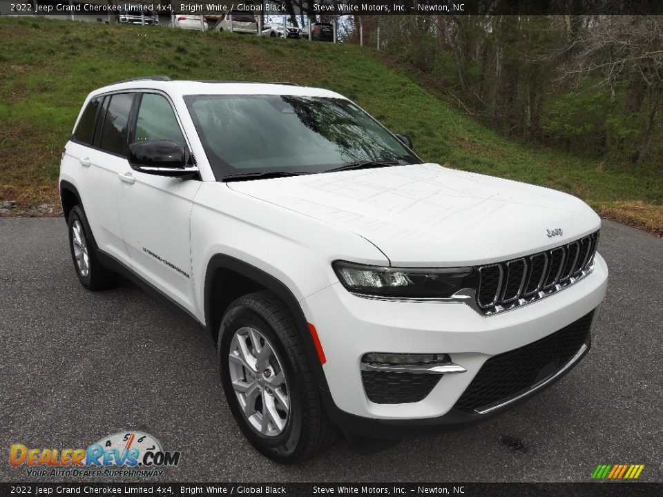 Bright White 2022 Jeep Grand Cherokee Limited 4x4 Photo #4