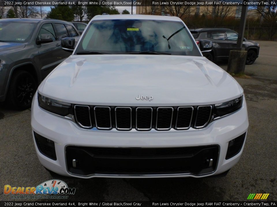 2022 Jeep Grand Cherokee Overland 4x4 Bright White / Global Black/Steel Gray Photo #2