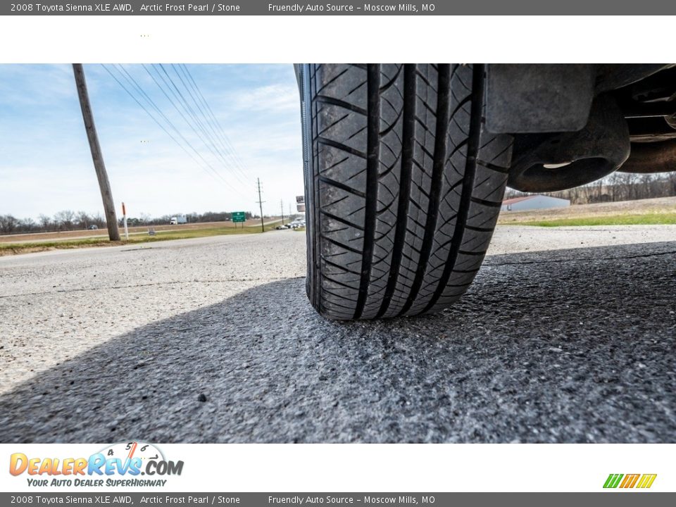 2008 Toyota Sienna XLE AWD Arctic Frost Pearl / Stone Photo #12