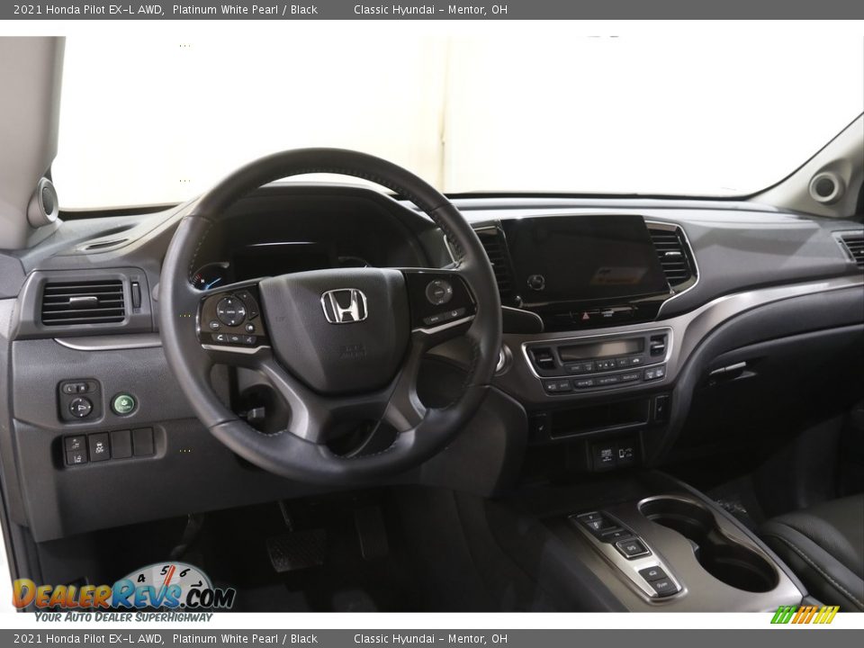 Dashboard of 2021 Honda Pilot EX-L AWD Photo #6