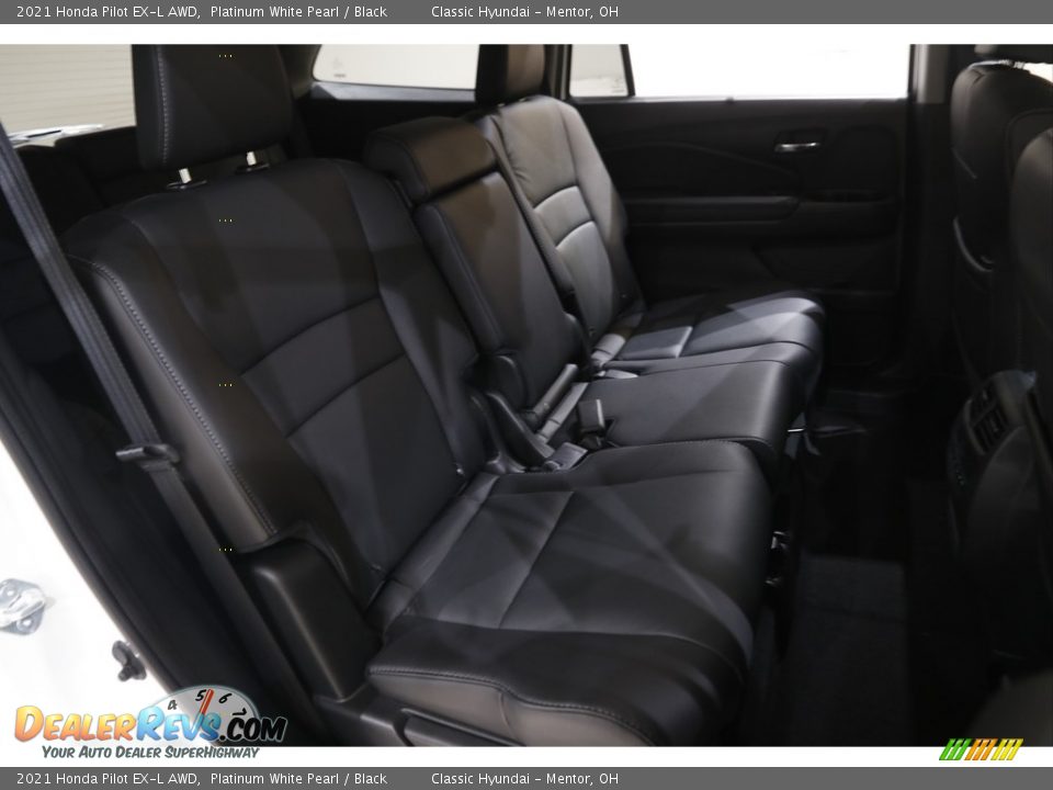 2021 Honda Pilot EX-L AWD Platinum White Pearl / Black Photo #16