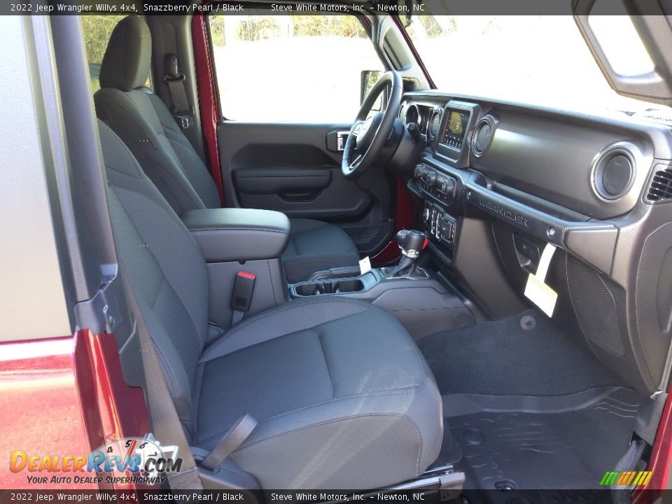 Front Seat of 2022 Jeep Wrangler Willys 4x4 Photo #16