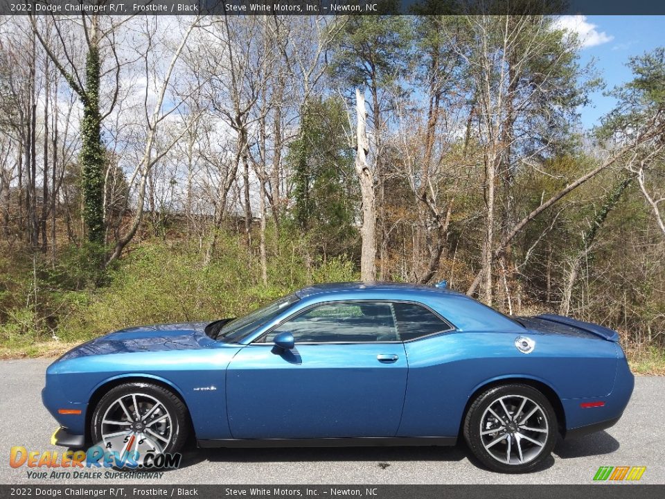 2022 Dodge Challenger R/T Frostbite / Black Photo #1