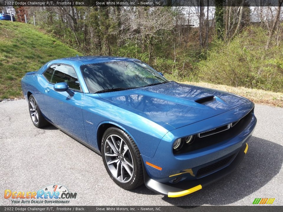 2022 Dodge Challenger R/T Frostbite / Black Photo #4