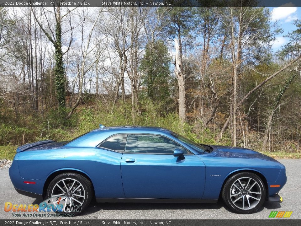 2022 Dodge Challenger R/T Frostbite / Black Photo #5