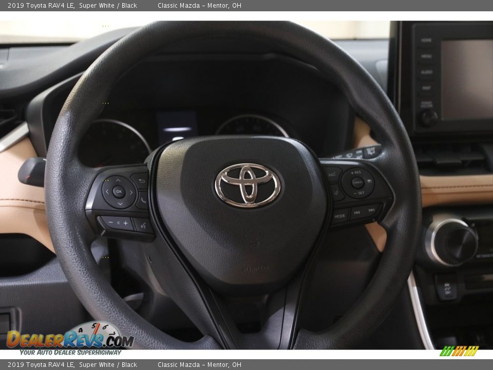2019 Toyota RAV4 LE Super White / Black Photo #7