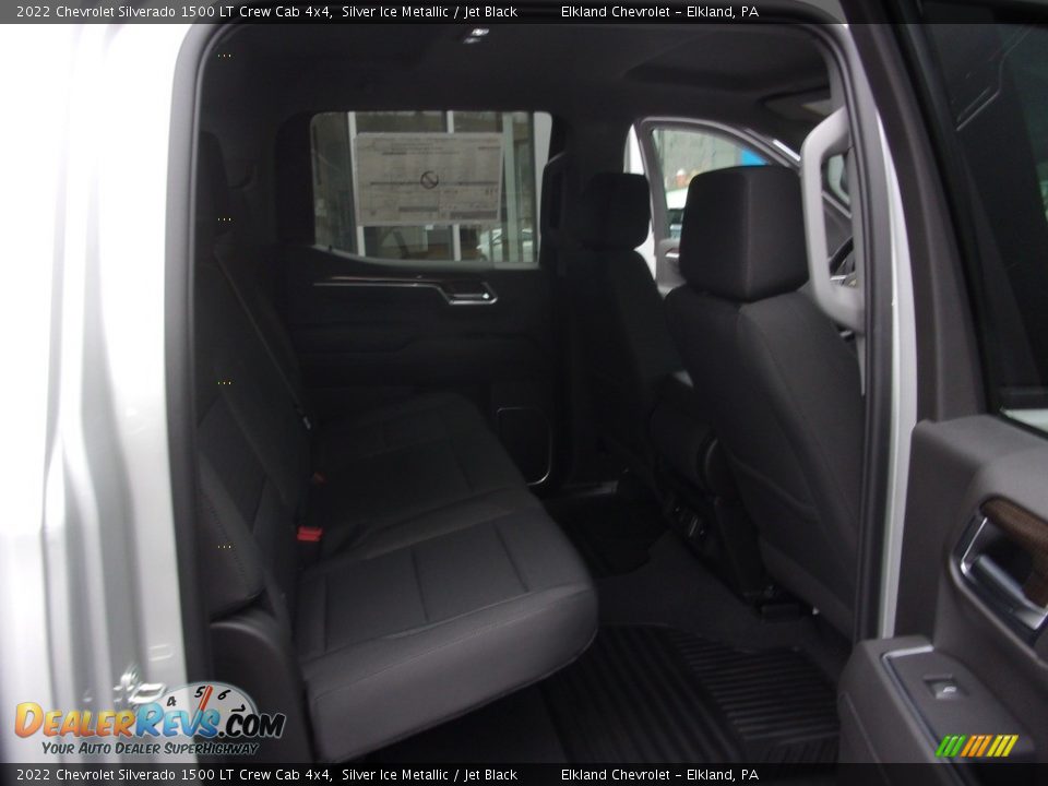 2022 Chevrolet Silverado 1500 LT Crew Cab 4x4 Silver Ice Metallic / Jet Black Photo #22
