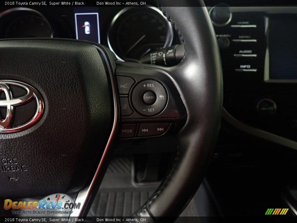 2018 Toyota Camry SE Super White / Black Photo #30