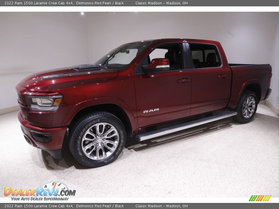 2022 Ram 1500 Laramie Crew Cab 4x4 Delmonico Red Pearl / Black Photo #3